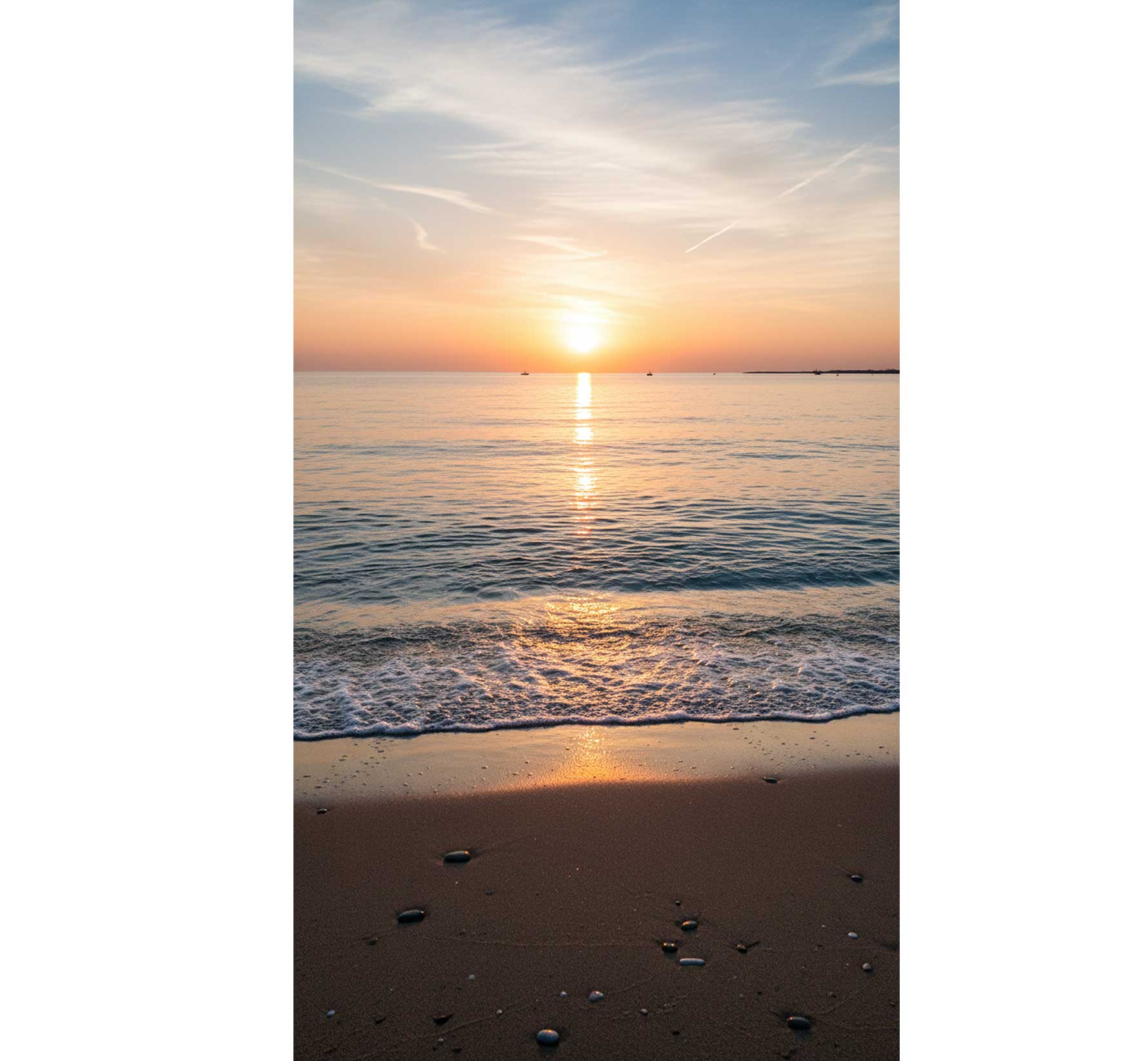L'alba sulla spiaggia di Sottomarina